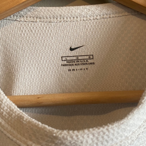 Nike Dri-Fit made in USA Size Large - Picture 4 of 7